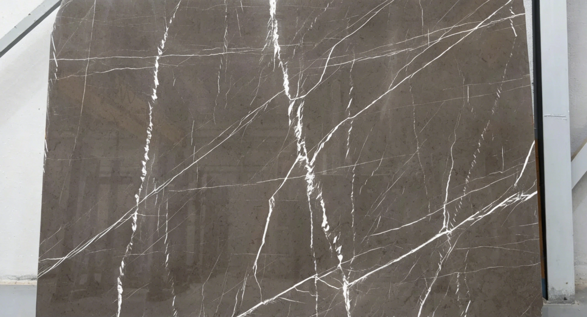 Pietra Grey