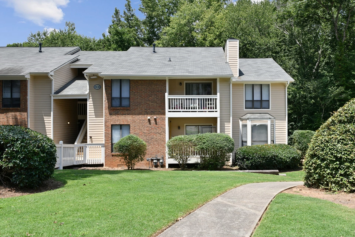 Walden Ponds Apartment