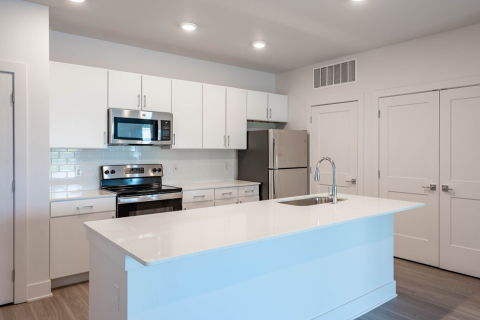 Arlo Apartments