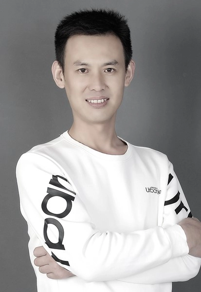 Factory Manager - Peter Liang